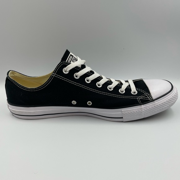 Converse All-Stars Women’s Sz 16 - Picture 7 of 10